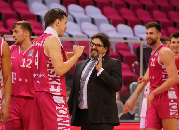 更是全球化 更是全球化