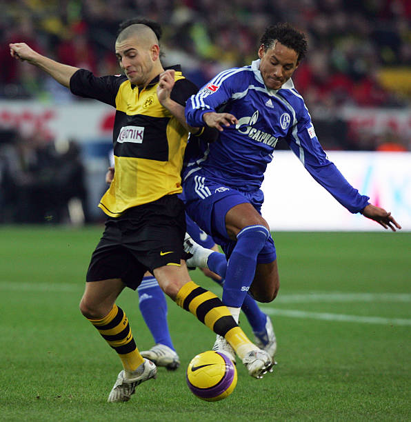 场上续写辉 场上续写辉