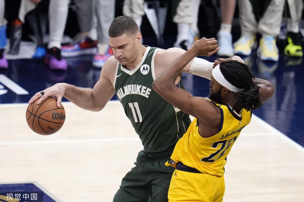 友谊赛-鲍勃2传1射哈兰德破门 曼城3-4凯尔特人.