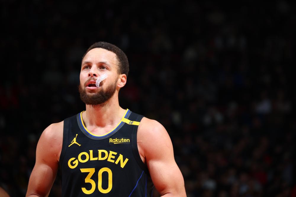 德天空：拜仁已不排除和戴尔续约的可能性，球员渴望留队.