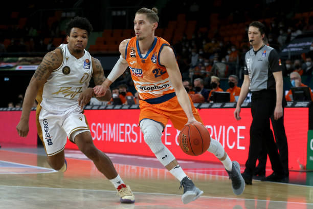 正式比赛前 正式比赛前