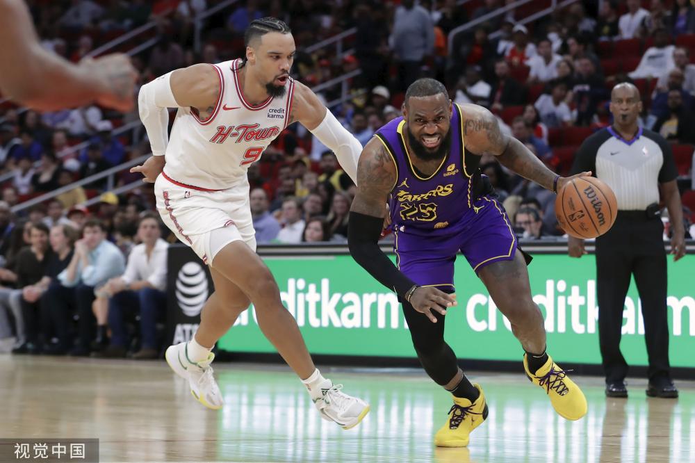 与此同时 与此同时