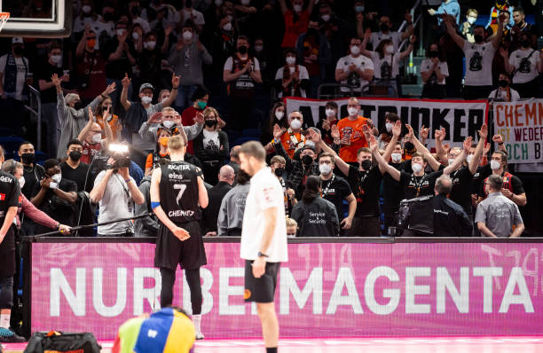 也传递出U 也传递出U