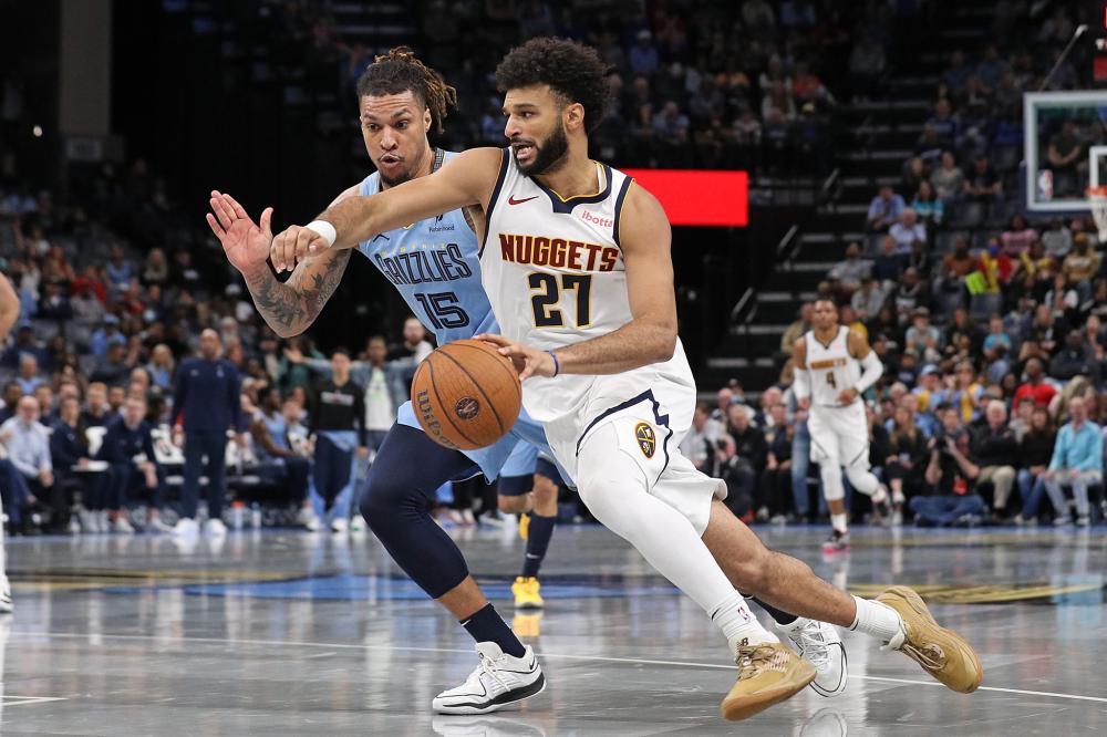 巴媒：内马尔不顾队医建议进行训练，他想出战周五关键保级战